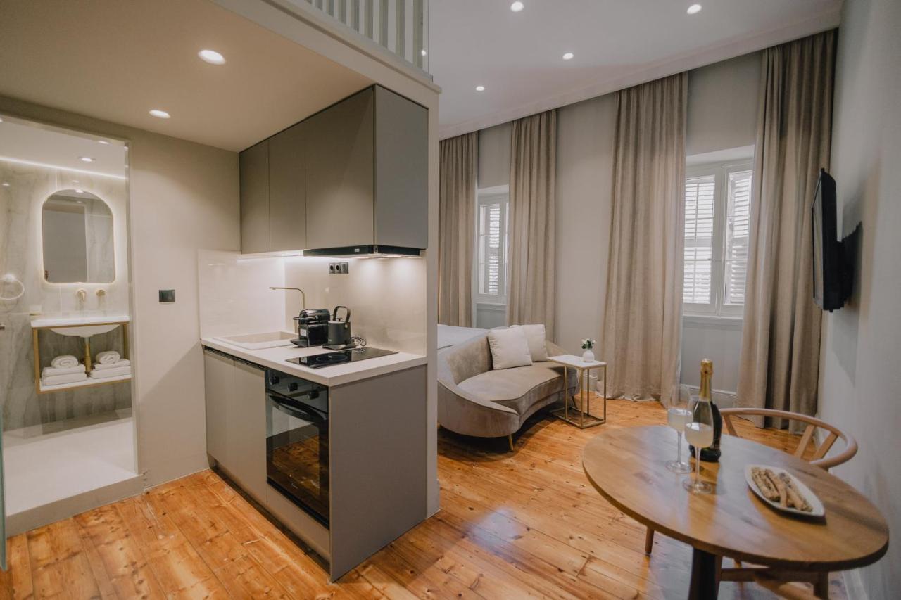 Sanrocco Suites -Corfu Town Luxury Apartments Eksteriør billede