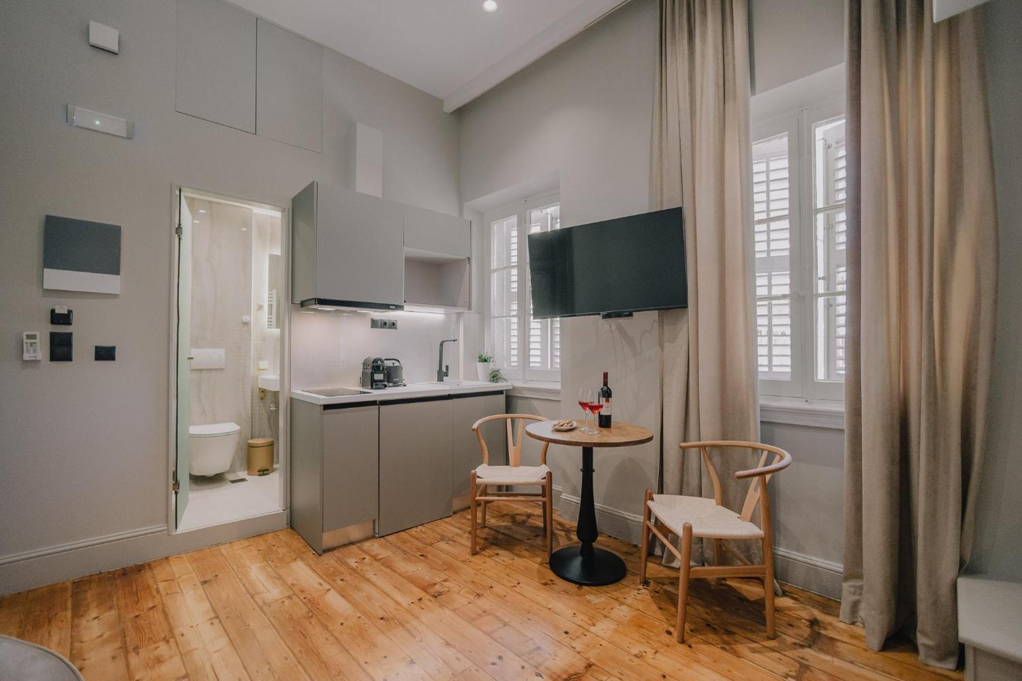 Sanrocco Suites -Corfu Town Luxury Apartments Eksteriør billede